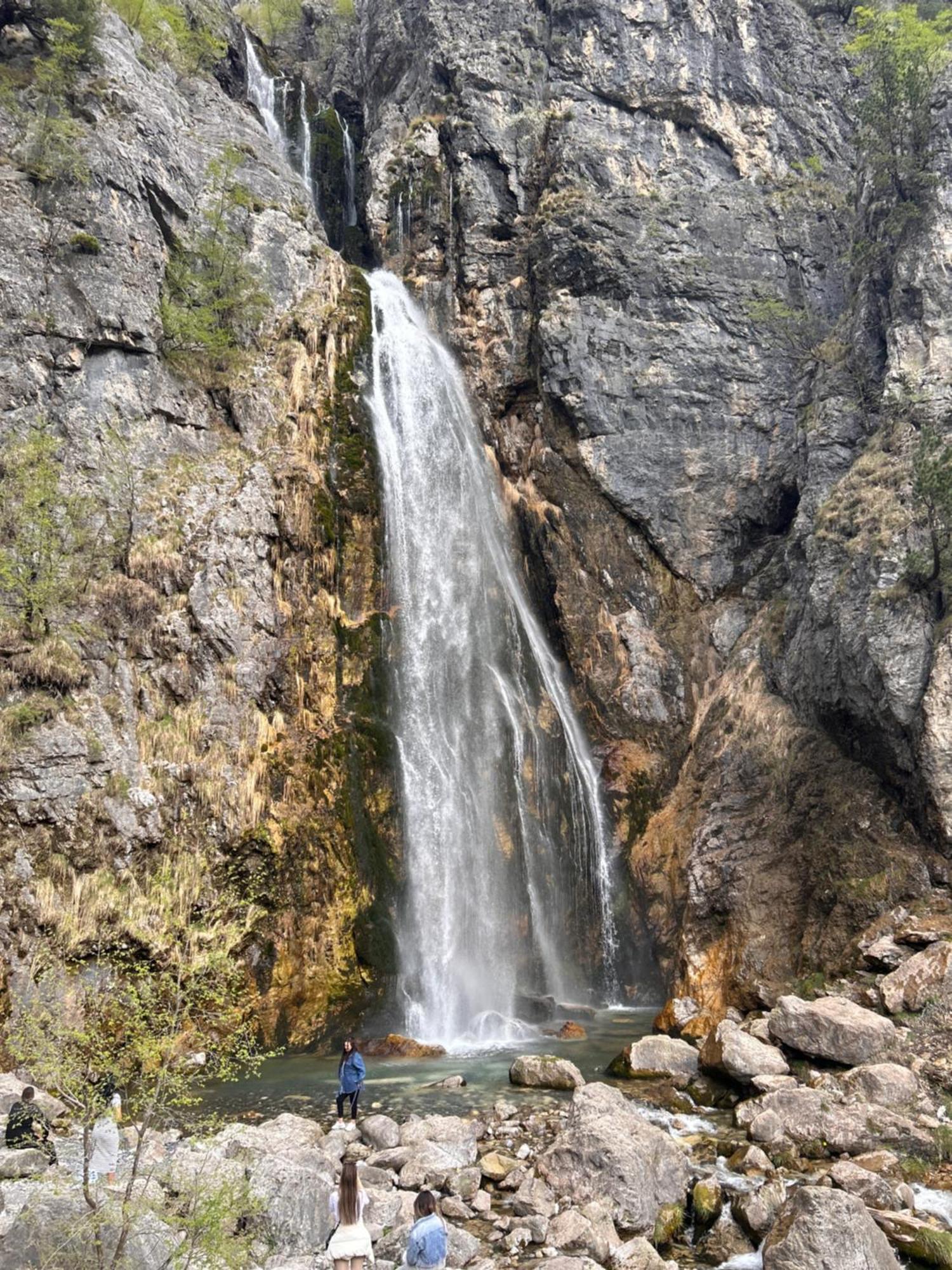 Shkodra Hostel & Day Tours ภายนอก รูปภาพ
