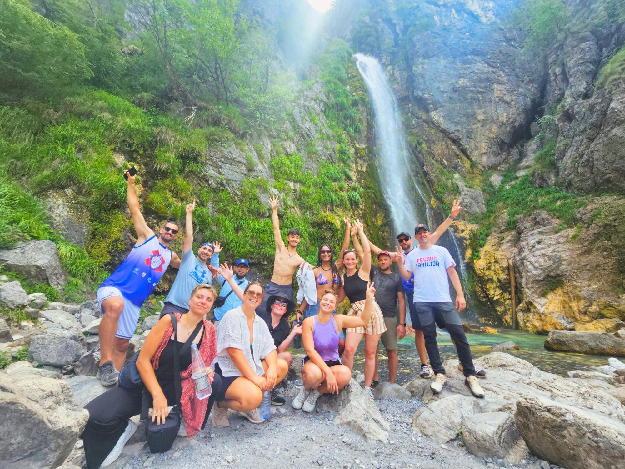 Shkodra Hostel & Day Tours ภายนอก รูปภาพ