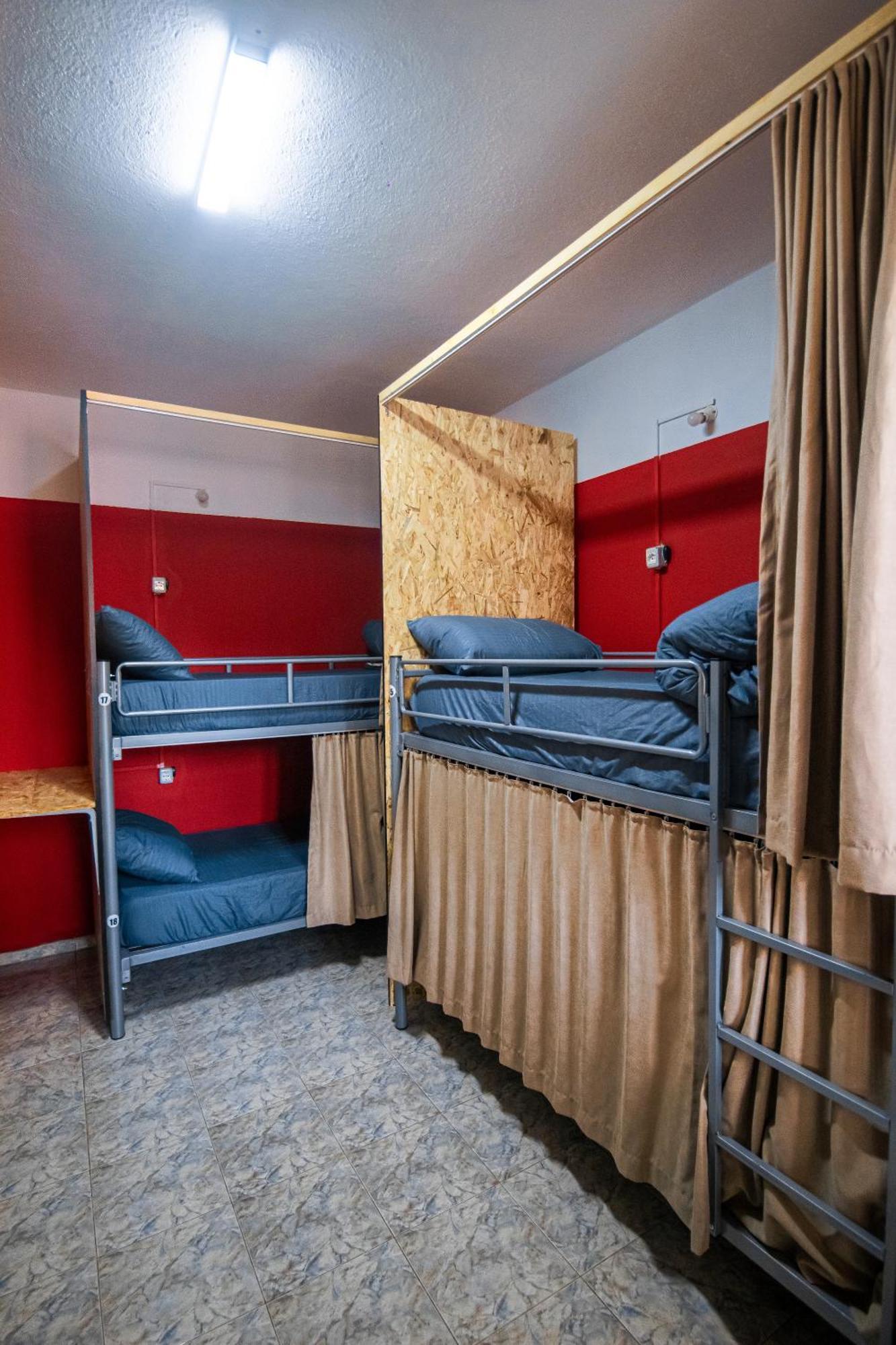 Shkodra Hostel & Day Tours ภายนอก รูปภาพ