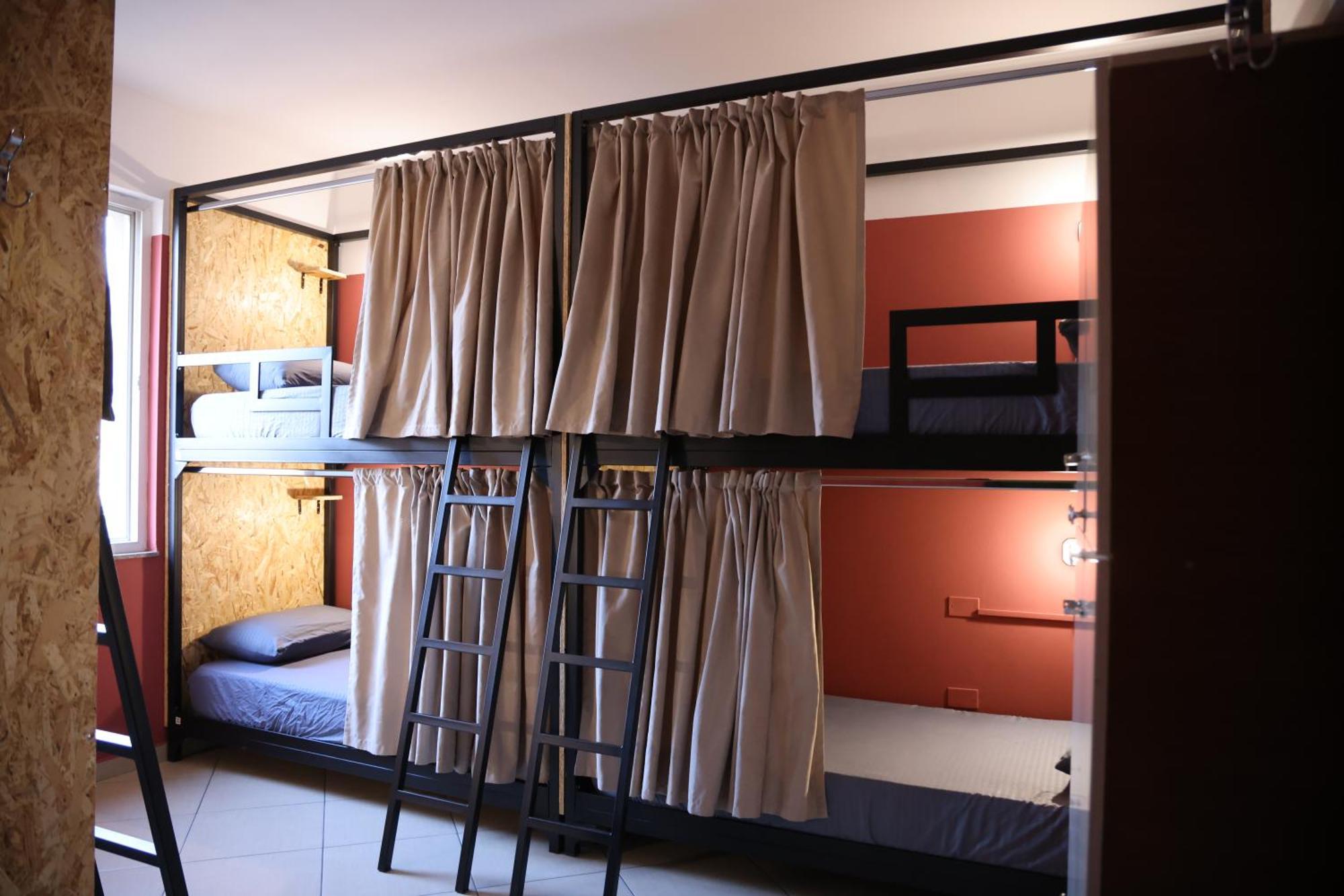 Shkodra Hostel & Day Tours ภายนอก รูปภาพ