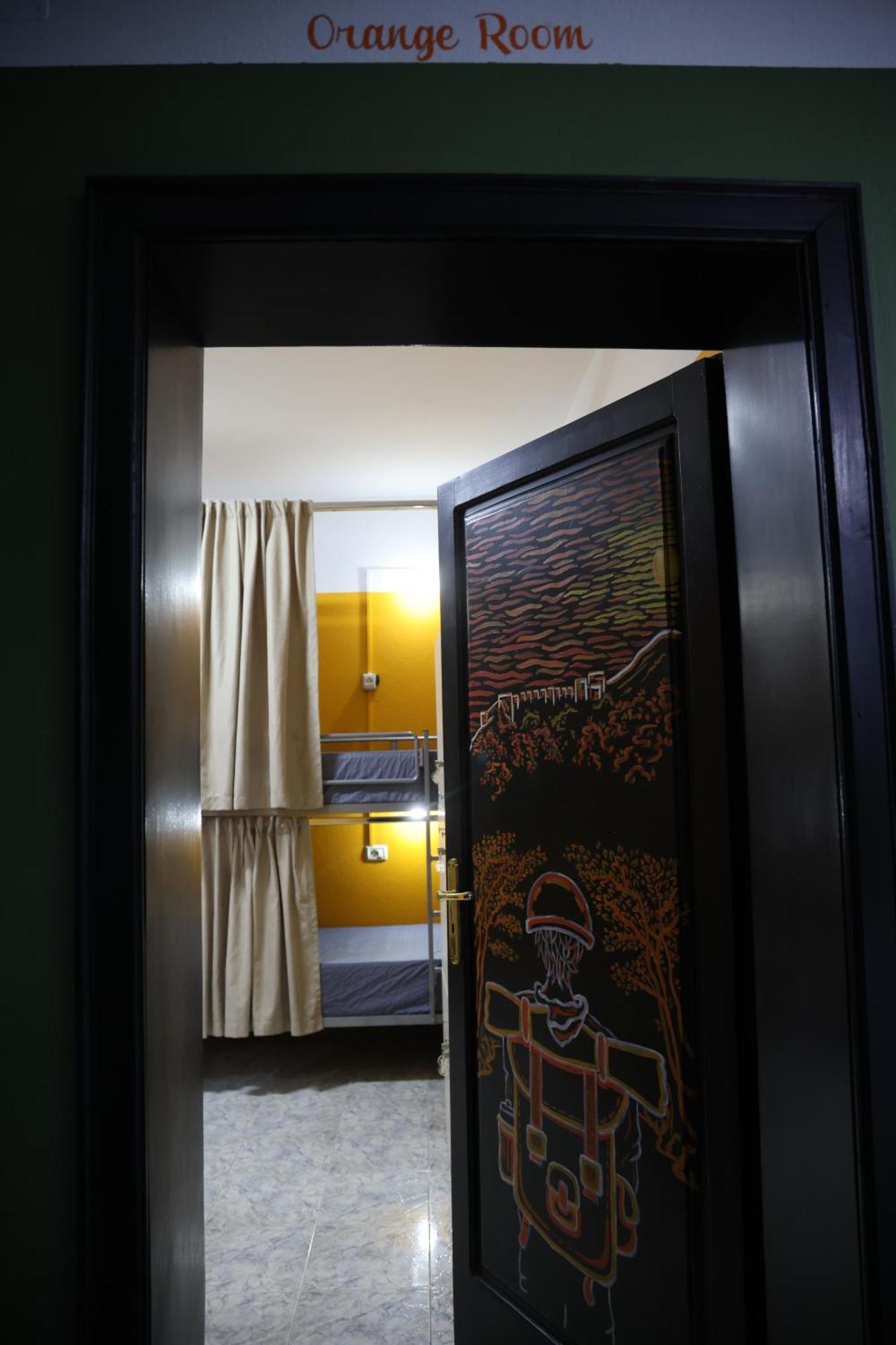 Shkodra Hostel & Day Tours ภายนอก รูปภาพ