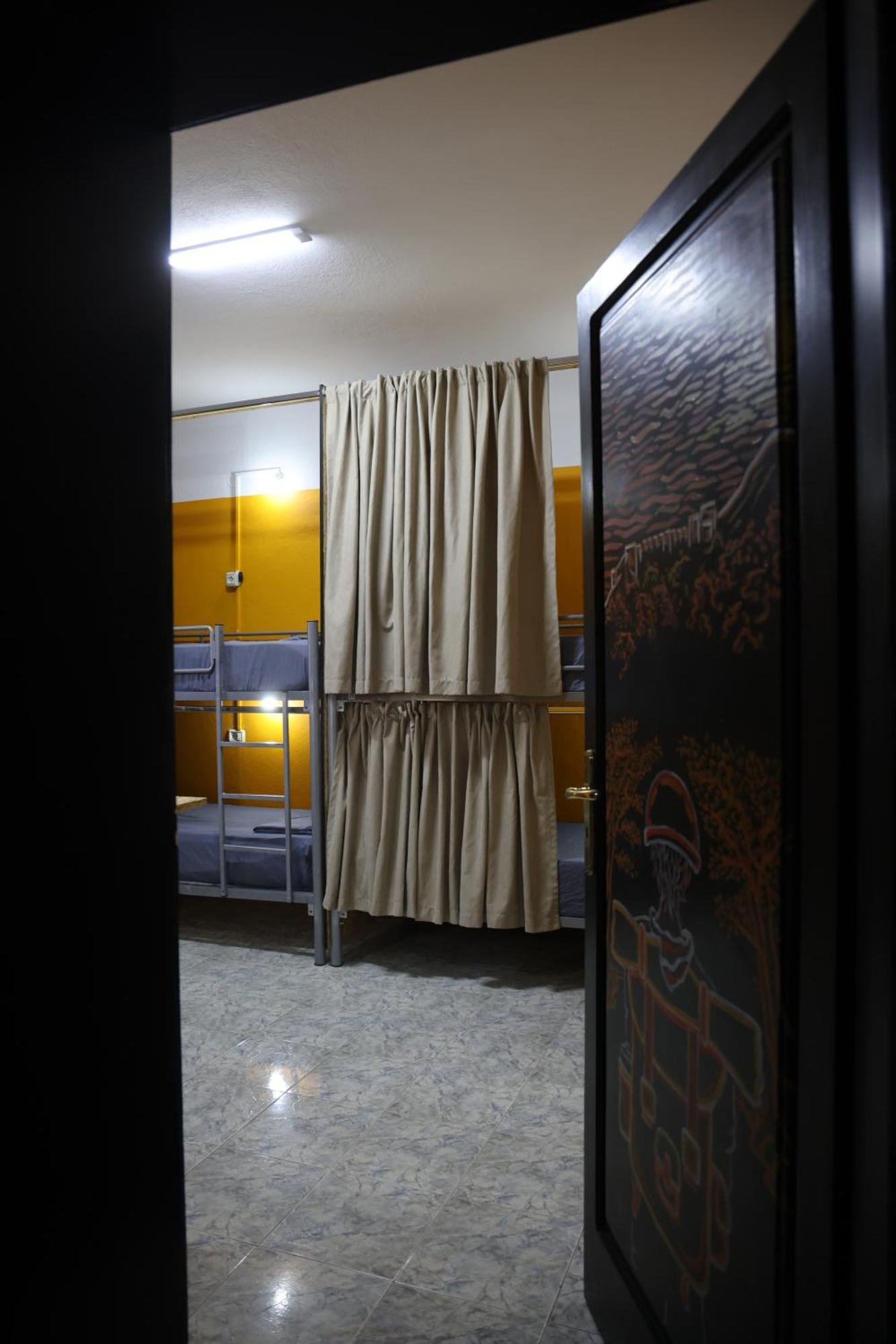 Shkodra Hostel & Day Tours ภายนอก รูปภาพ